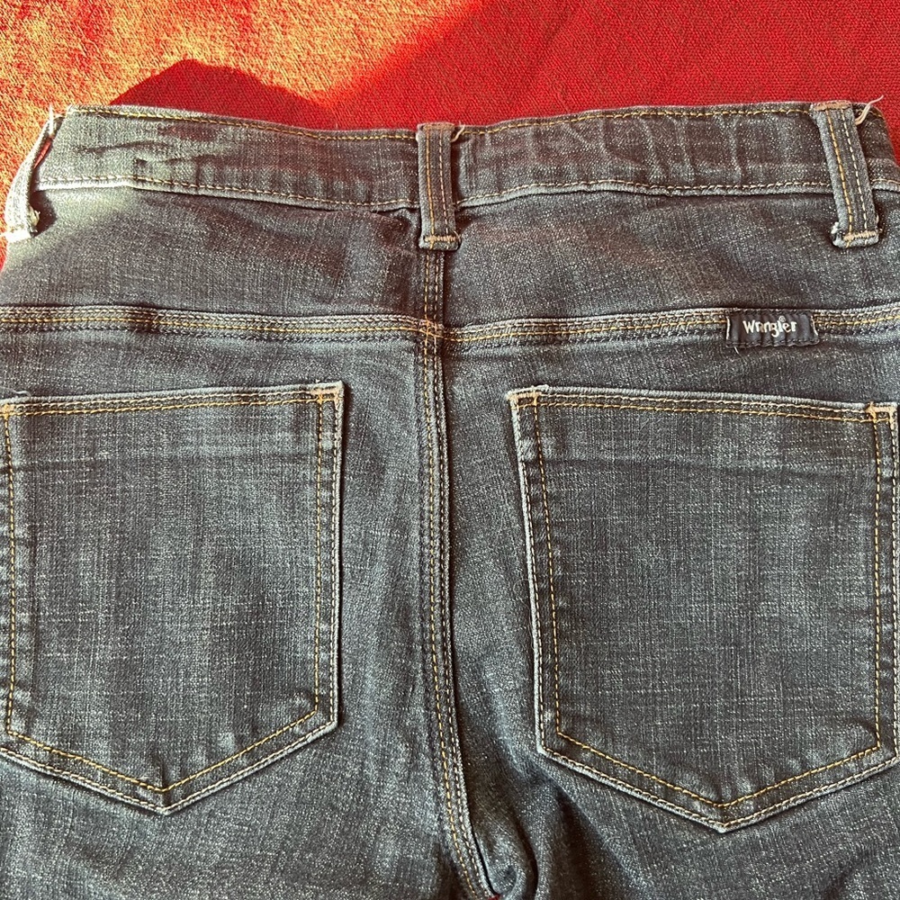 Boy’s Wrangler Jeans Size 12 Regular - Picture 3 of 6